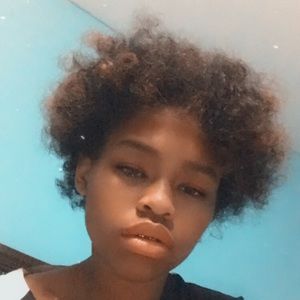 Meet your Posher, Anyia